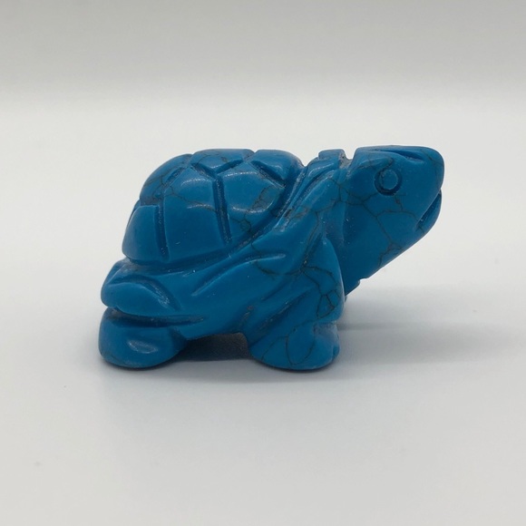 Blue Turquoise Turtle Necklace W/ Stone Figurine - Picture 6 of 7